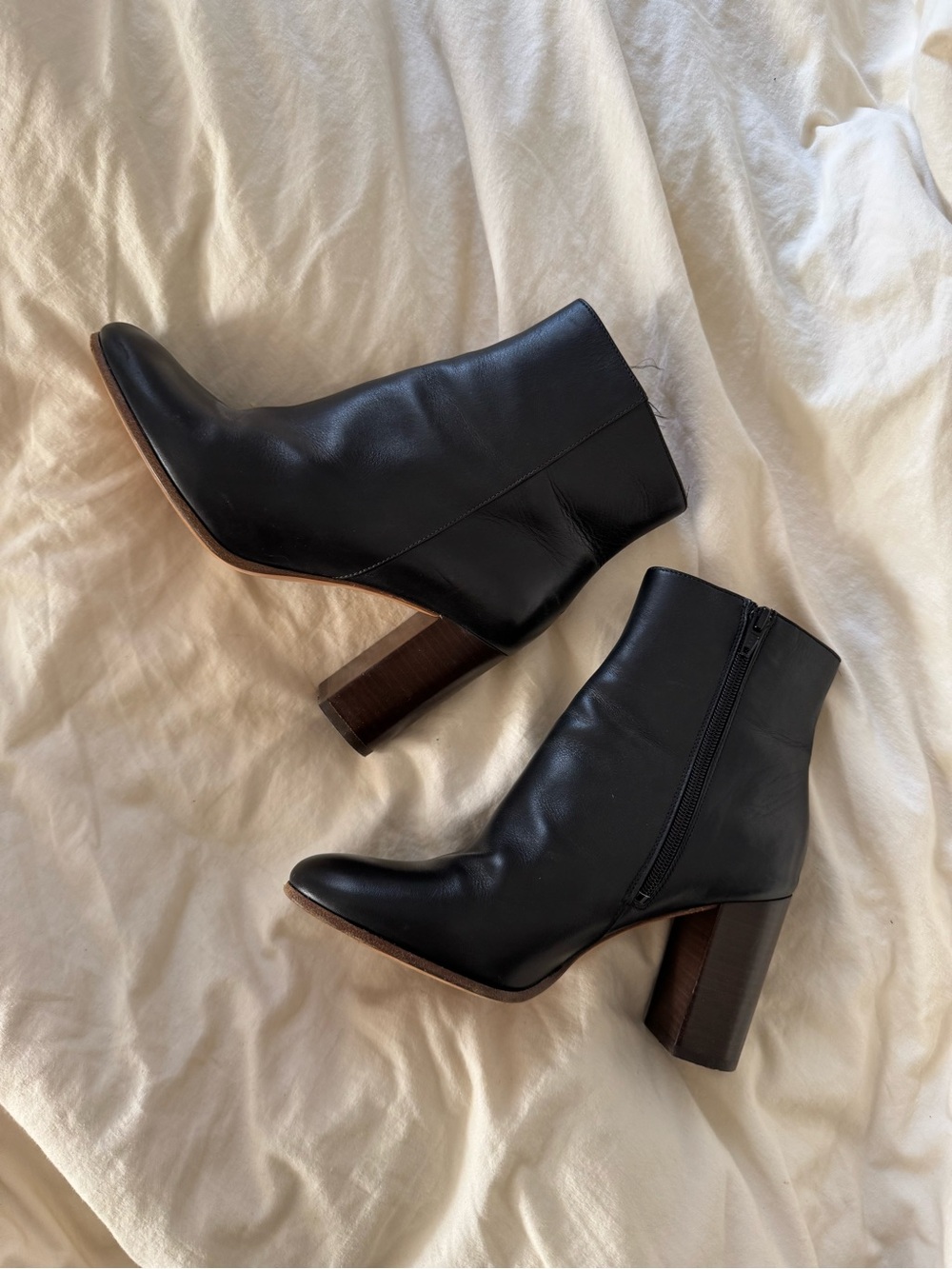 Maje Black Leather Ankle Boots with Block Heel